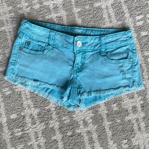 •Almost Famous• Low-Rise Distressed Shorts
